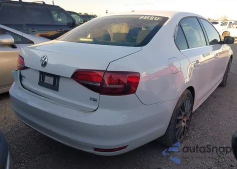 2017 Volkswagen Jetta 1.4T S z USA, uszkodzony, nr VIN 3VW2B7AJXHM350986